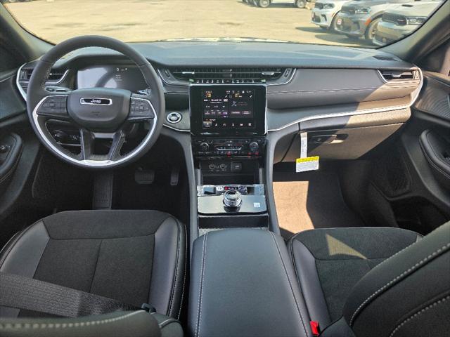 2025 Jeep Grand Cherokee Altitude X 4x4