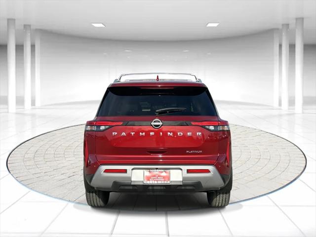 2023 Nissan Pathfinder Platinum FWD