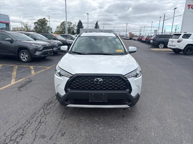 2023 Toyota Corolla Cross LE