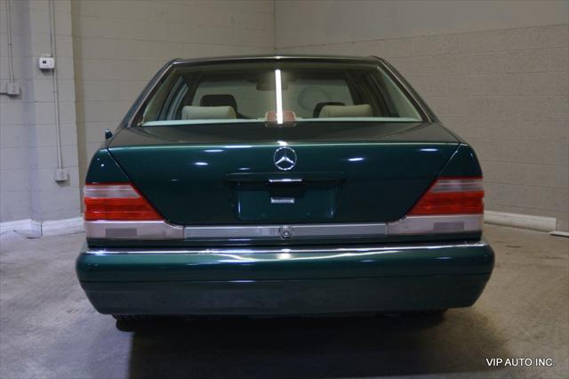 1998 Mercedes-Benz S 320 S320 4dr Sedan 3.2L LWB