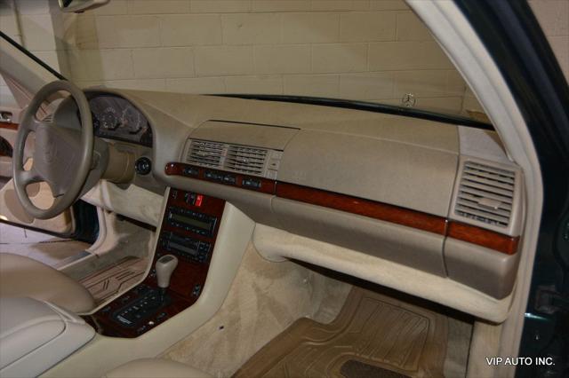 1998 Mercedes-Benz S 320 S320 4dr Sedan 3.2L LWB