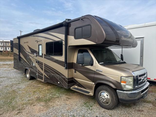 2017 Ford E-450 Cutaway 3050S