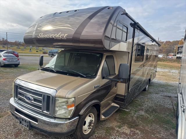 2017 Ford E-450 Cutaway 3050S