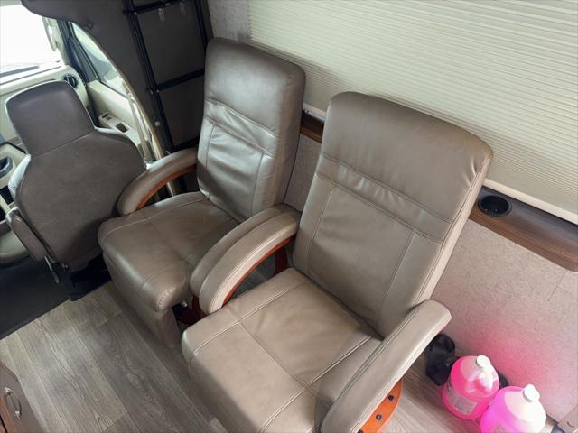 2017 Ford E-450 Cutaway 3050S
