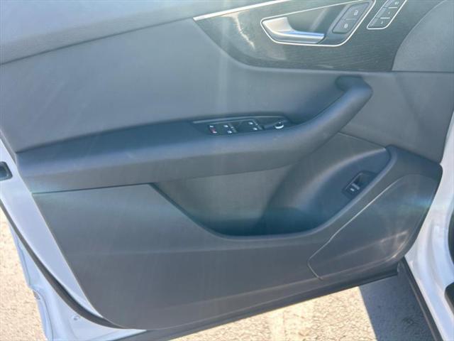2025 Audi Q7 Premium 45 TFSI quattro Tiptronic