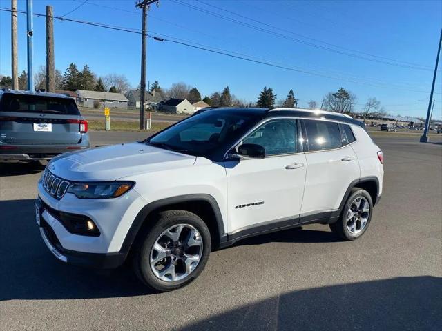 2022 Jeep Compass Limited 4x4 for sale in Hibbing, MN