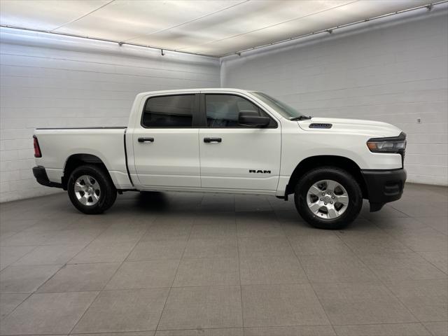 2026 RAM Ram 1500 RAM 1500 TRADESMAN CREW CAB 4X4 57 BOX