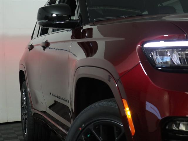 2025 Jeep Grand Cherokee GRAND CHEROKEE SUMMIT 4X4