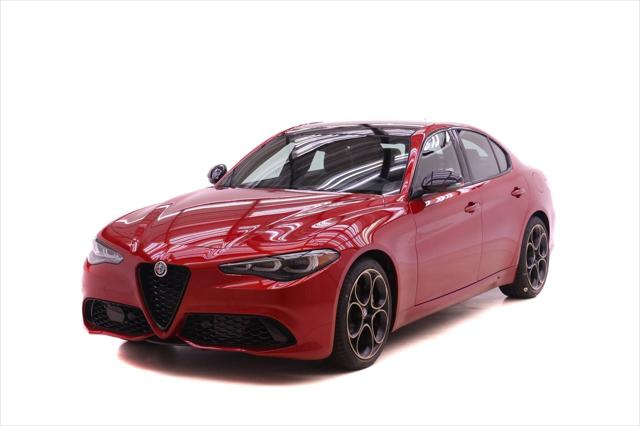 2025 Alfa Romeo Giulia GIULIA INTENSA RWD