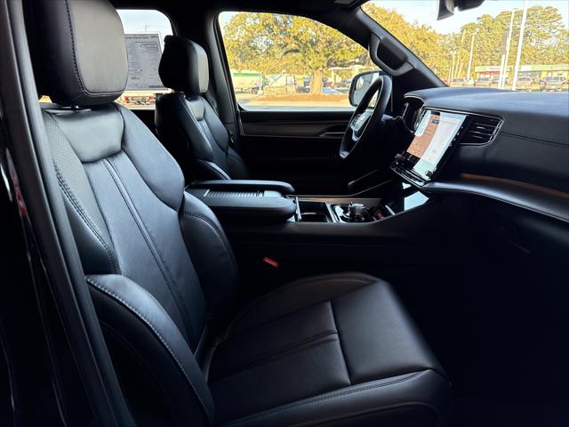 2026 Jeep Grand Wagoneer Limited Altitude 4x4