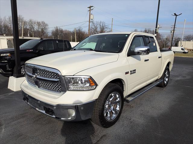 2018 RAM 1500 Laramie Crew Cab 4x4 57 Box