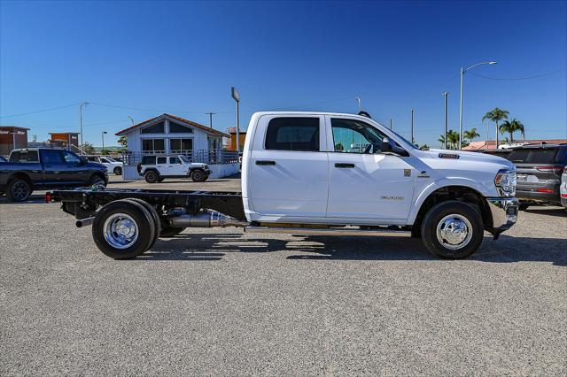 2020 RAM 3500 Chassis Tradesman/SLT/Laramie/Limited