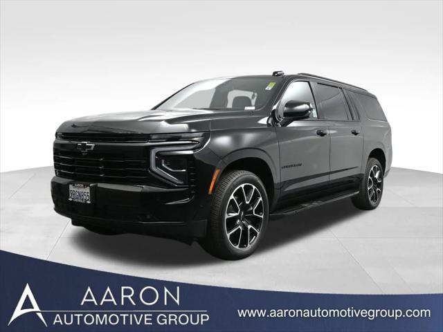 2025 Chevrolet Suburban 4WD RST