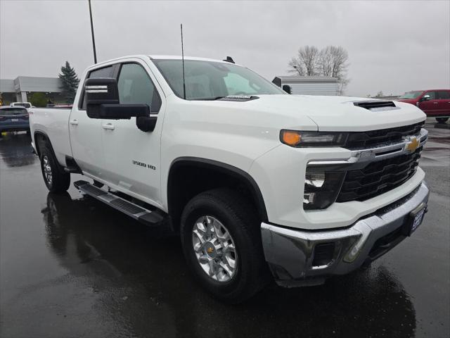 2024 Chevrolet Silverado 3500HD 4WD Crew Cab Long Bed LT