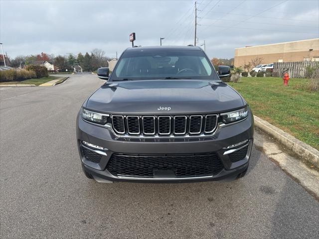 2022 Jeep Grand Cherokee Limited 4x4 2022 Jeep Grand Cherokee Limited 4x4