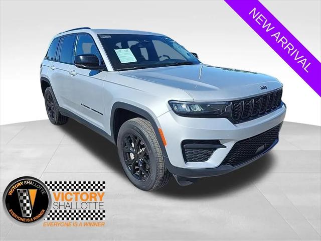 2024 Jeep Grand Cherokee Altitude 4x4 2024 Jeep Grand Cherokee Altitude 4x4