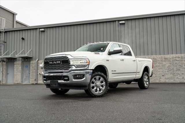 2020 RAM 2500 Limited Crew Cab 4X4 64 Box