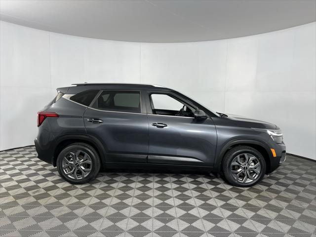 2024 Kia Seltos S 2024 Kia Seltos S