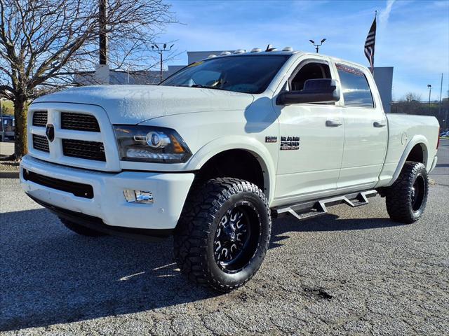 2017 RAM 2500 Laramie Crew Cab 4x4 64 Box 2017 RAM 2500 Laramie Crew Cab 4x4 64 Box