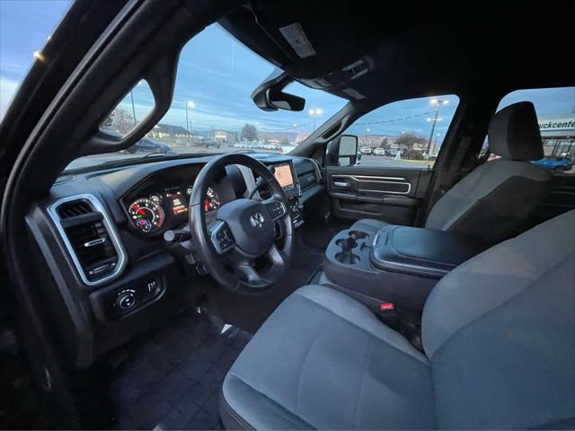 2024 RAM 3500 Big Horn Crew Cab 4x4 8 Box 2024 RAM 3500 Big Horn Crew Cab 4x4 8 Box
