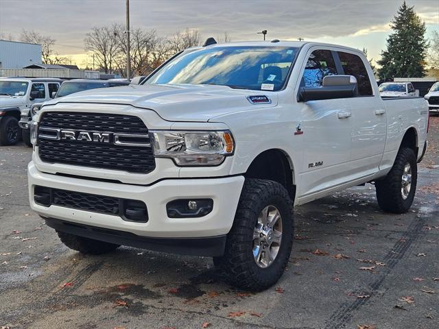 2022 RAM 2500 Big Horn Crew Cab 4x4 64 Box 2022 RAM 2500 Big Horn Crew Cab 4x4 64 Box