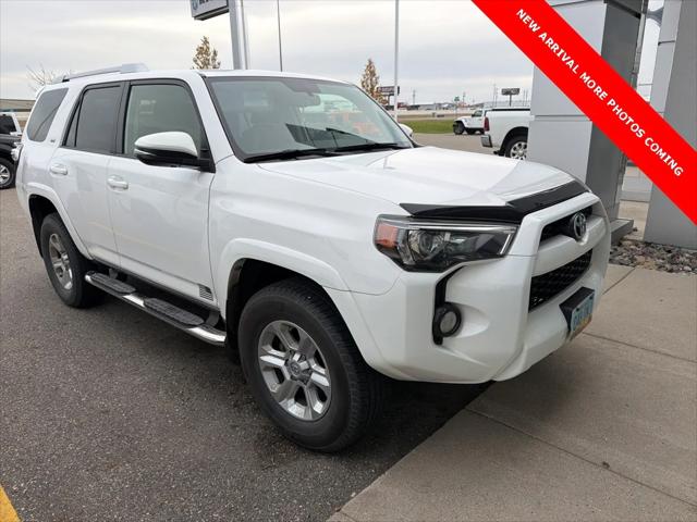 2018 Toyota 4Runner SR5 2018 Toyota 4Runner SR5
