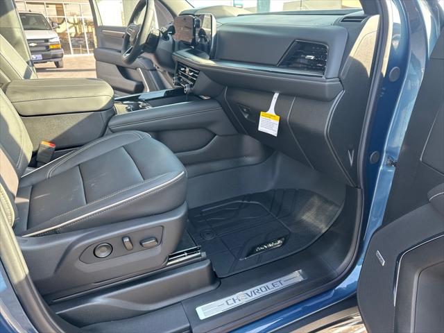 2026 Chevrolet Suburban Premier, 4WD