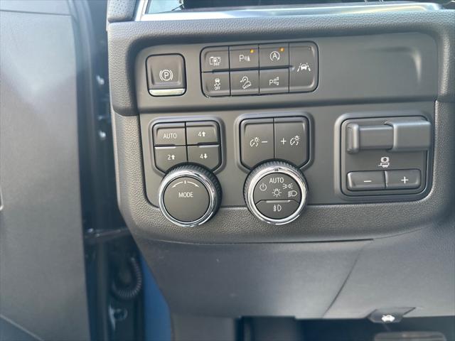 2026 Chevrolet Suburban Premier, 4WD
