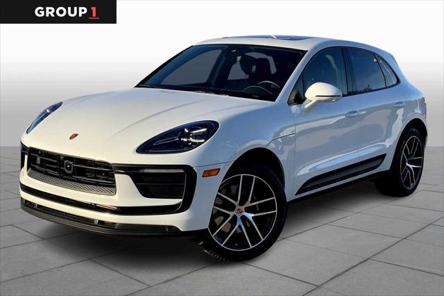 2023 Porsche Macan T