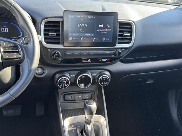 2024 Hyundai Venue SEL 2024 Hyundai Venue SEL