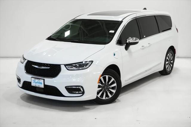 2023 Chrysler Pacifica Hybrid Limited