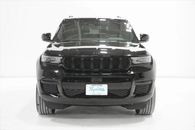2023 Jeep Grand Cherokee L Altitude 4x4 2023 Jeep Grand Cherokee L Altitude 4x4