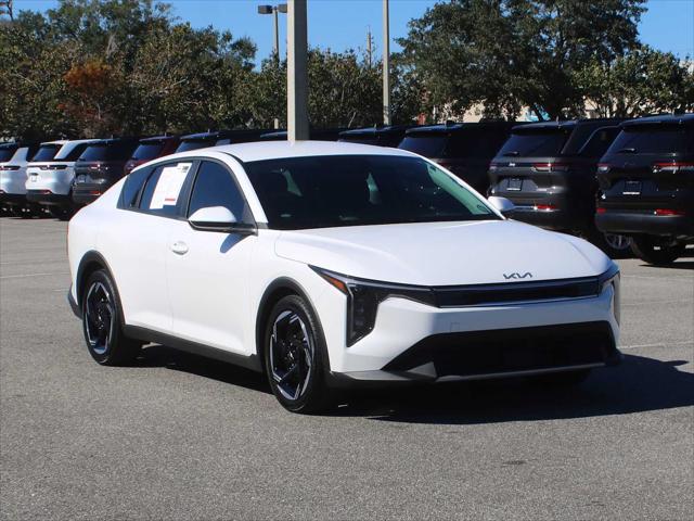 2025 Kia K4 EX 2025 Kia K4 EX