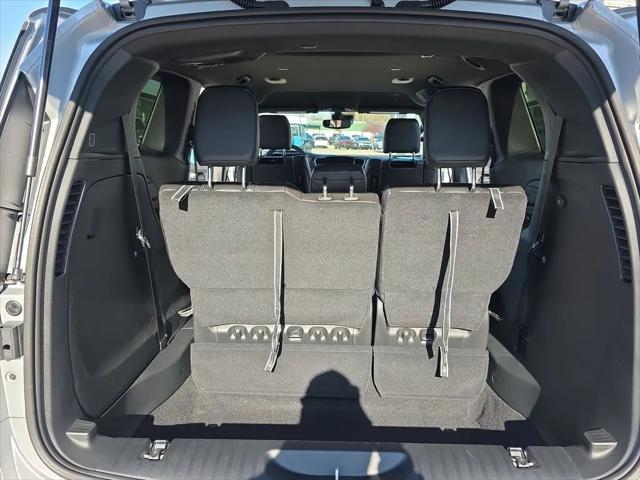 2026 Chrysler Pacifica Select AWD