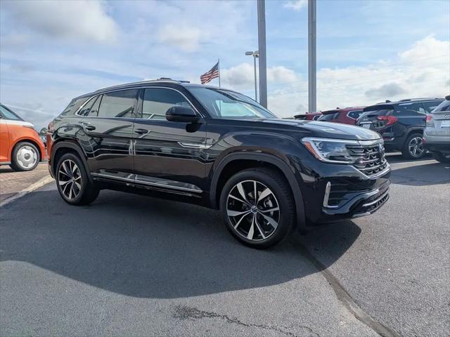 2026 Volkswagen Atlas Cross Sport SEL Premium R-Line