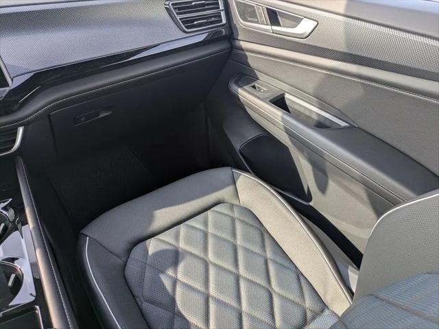 2026 Volkswagen Atlas Cross Sport SEL Premium R-Line