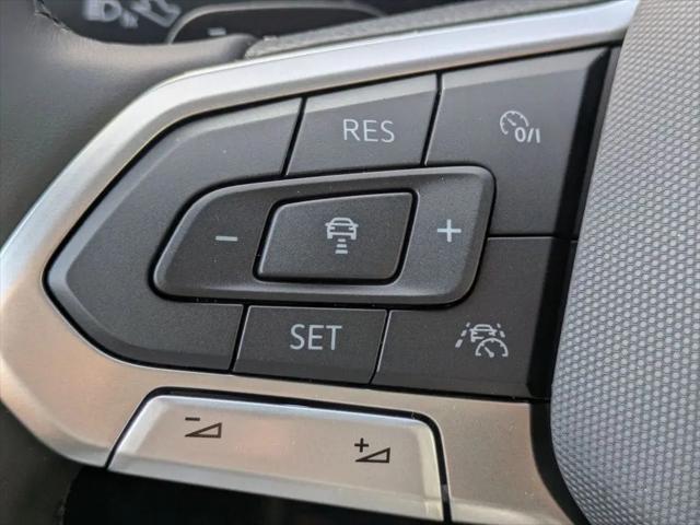2026 Volkswagen Atlas Cross Sport SEL Premium R-Line