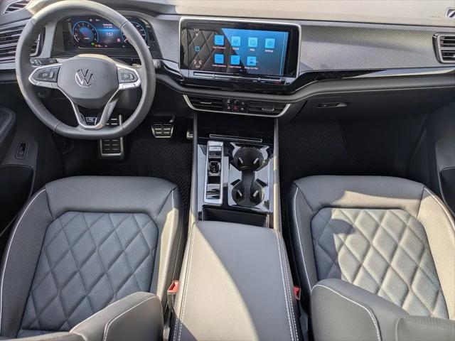 2026 Volkswagen Atlas Cross Sport SEL Premium R-Line
