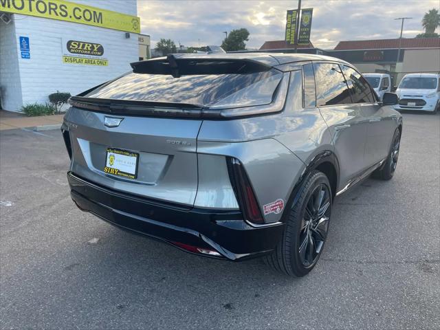2024 Cadillac iQ Sport w/1SK