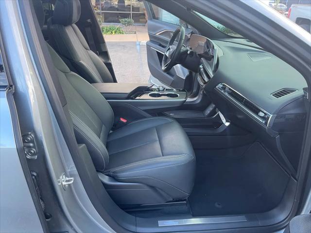 2024 Cadillac iQ Sport w/1SK