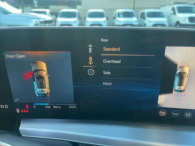 2024 Cadillac iQ Sport w/1SK