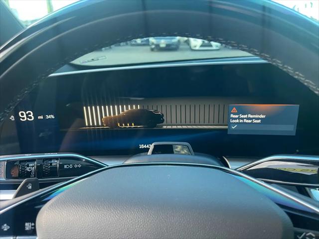 2024 Cadillac iQ Sport w/1SK