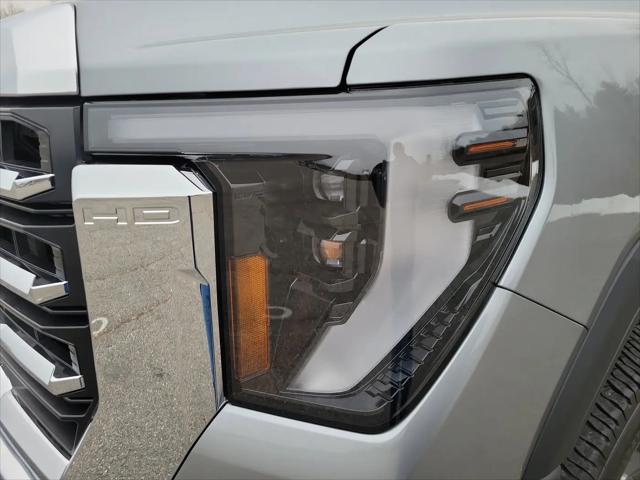 2026 GMC Sierra 3500HD Crew Cab, Long Bed, SLE Dual Rear Wheel, 4WD