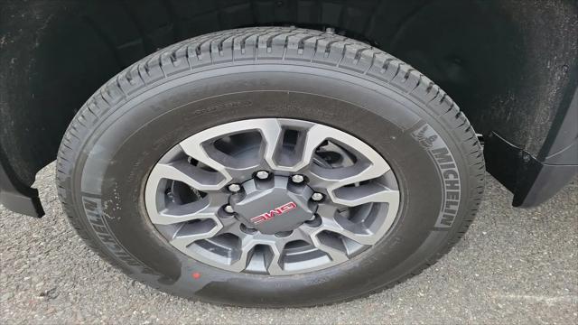 2026 GMC Sierra 3500HD Crew Cab, Long Bed, SLE Dual Rear Wheel, 4WD