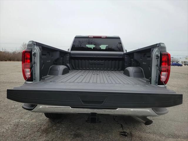 2026 GMC Sierra 3500HD Crew Cab, Long Bed, SLE Dual Rear Wheel, 4WD