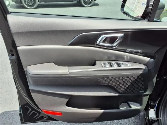 2026 Kia Carnival MPV LXS