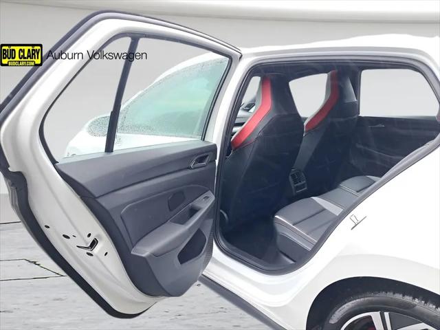 2026 Volkswagen Golf GTI SE