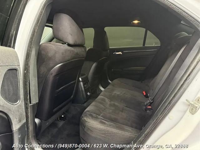 2012 Chrysler 300 S V6