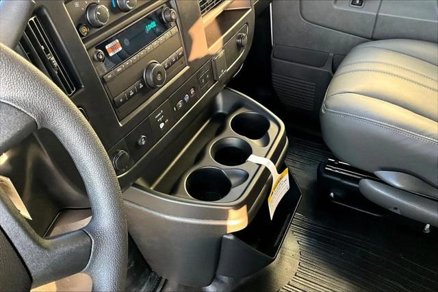 2025 Chevrolet Express Cargo Van RWD 2500 Regular Wheelbase WT