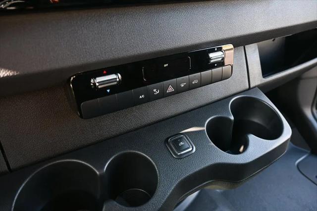 2026 Mercedes-Benz Sprinter 3500 High Roof 4-Cyl Diesel HO